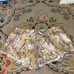 NEW & NEVER WORN boho O’Neill shorts from Tilly’s!
